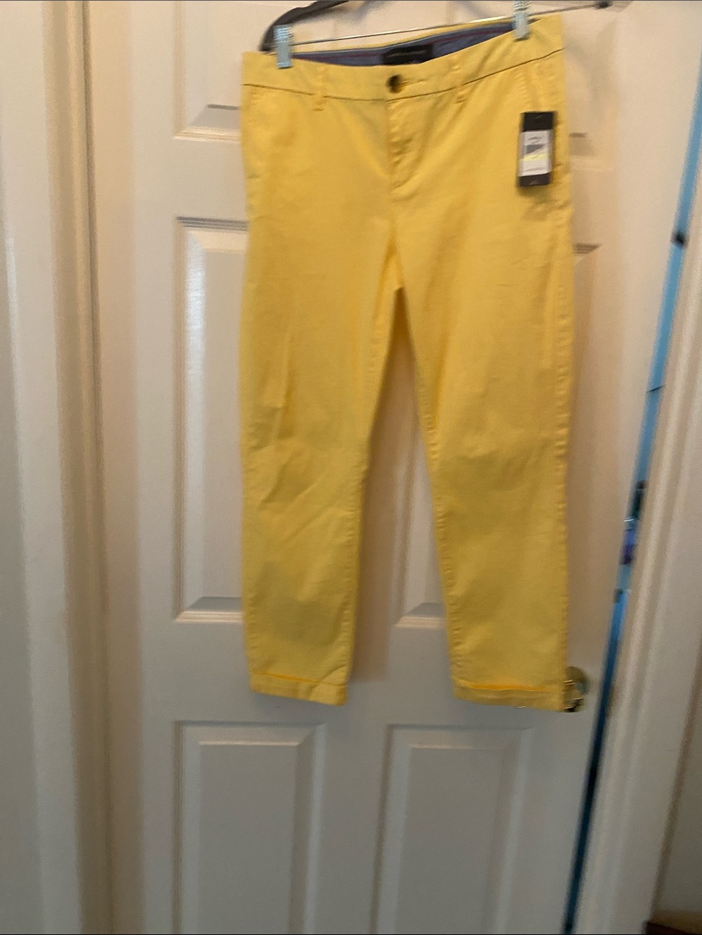 NWT Yellow Tommy Hilfinger Yellow Khakis size 4